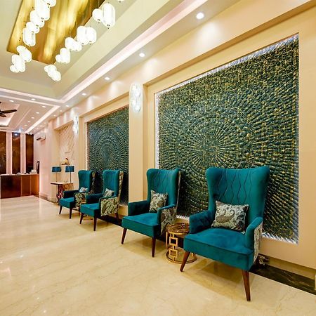 The Pearl Plaza Hotel In City Centre - Near New Delhi Railway Station Nova Deli Exterior foto