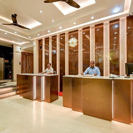 The Pearl Plaza Hotel In City Centre - Near New Delhi Railway Station Nova Deli Exterior foto