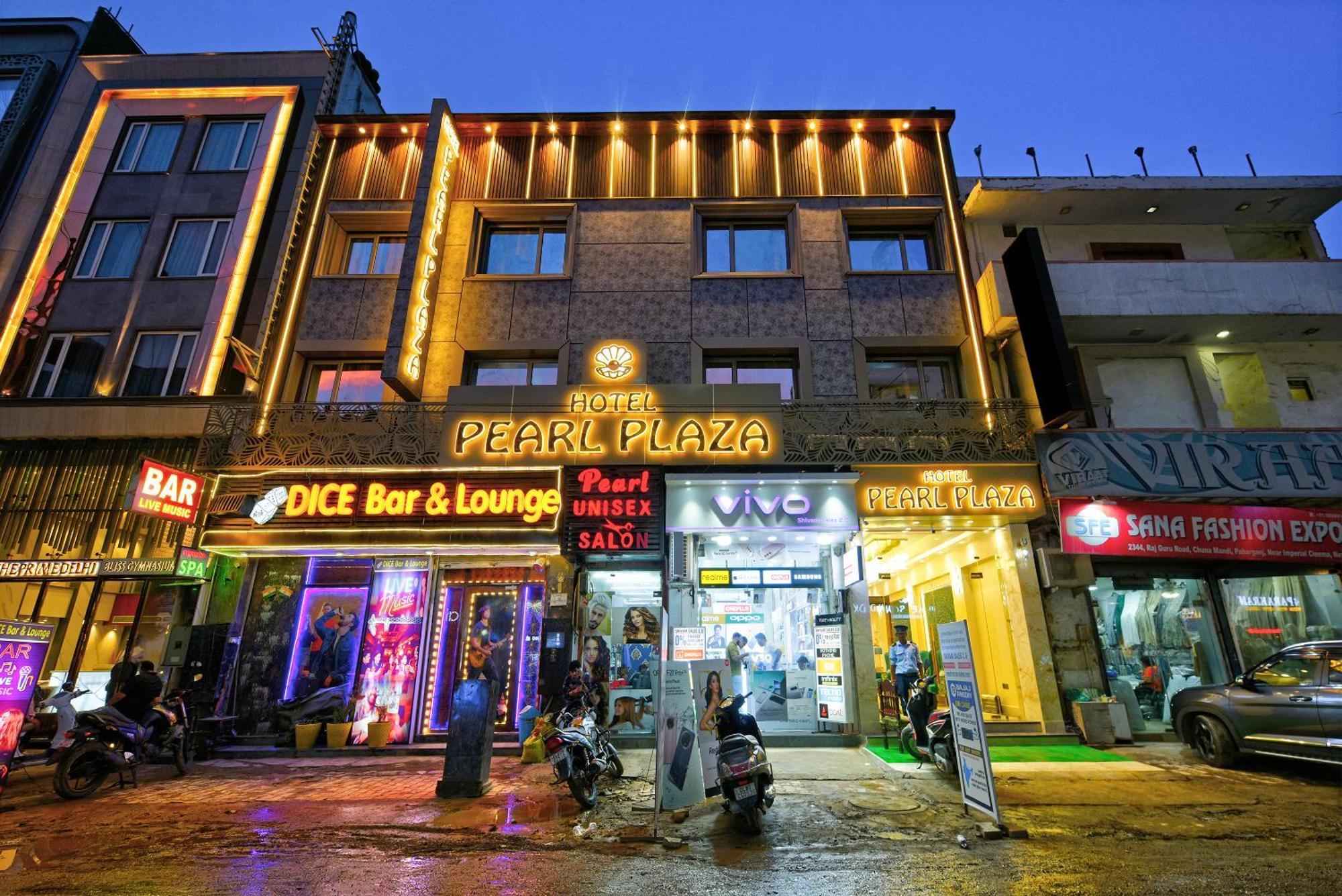 The Pearl Plaza Hotel In City Centre - Near New Delhi Railway Station Nova Deli Exterior foto