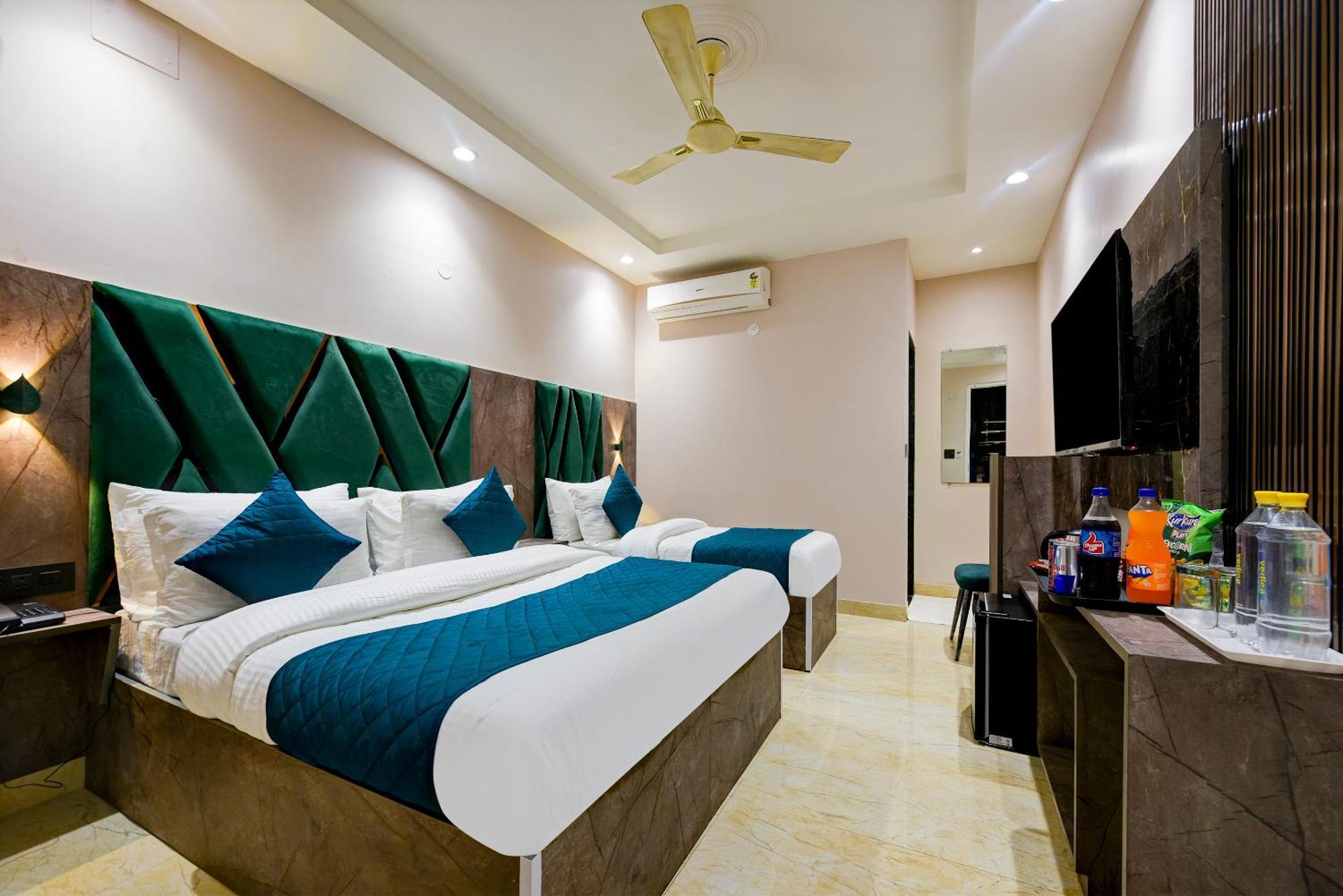 The Pearl Plaza Hotel In City Centre - Near New Delhi Railway Station Nova Deli Exterior foto