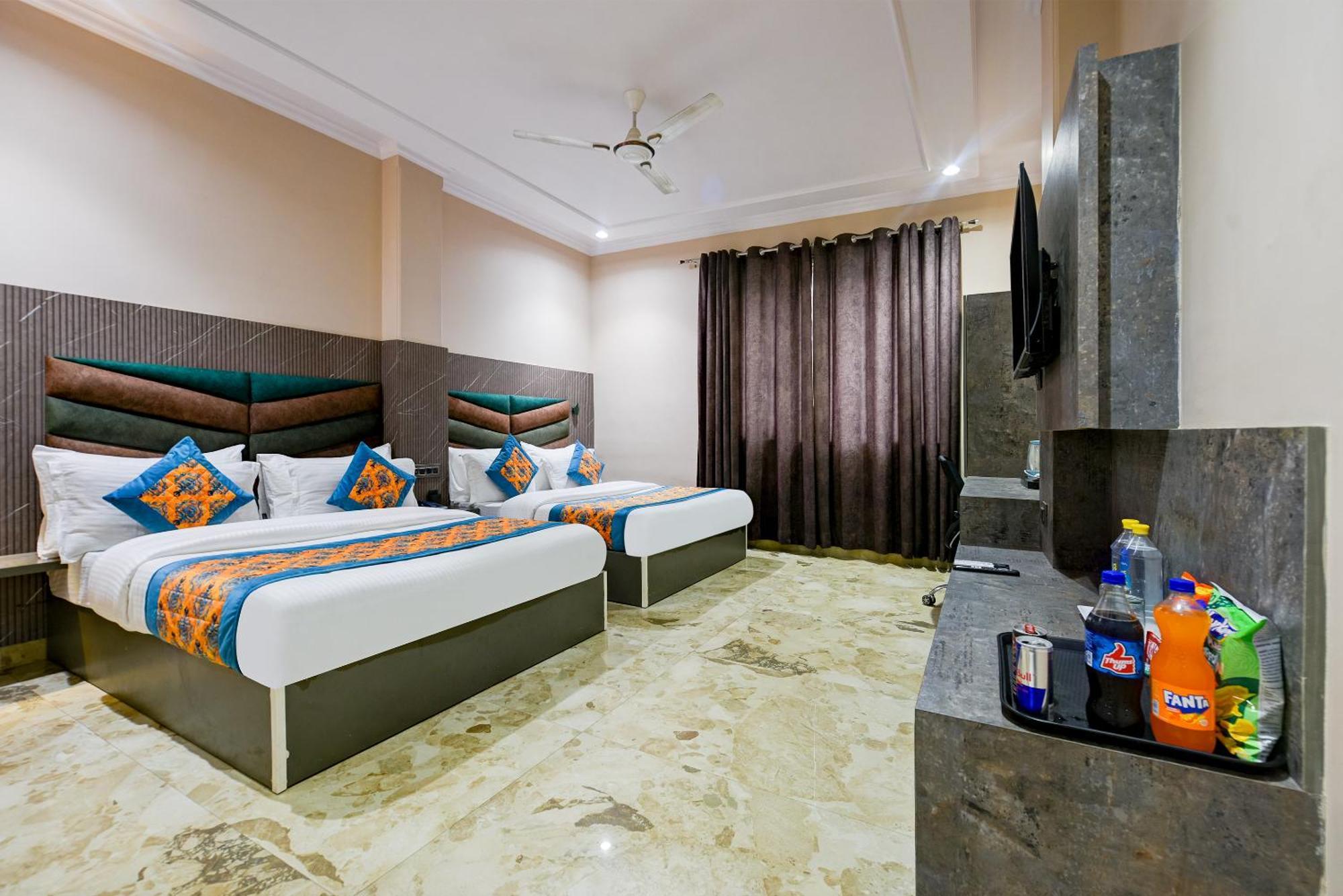 The Pearl Plaza Hotel In City Centre - Near New Delhi Railway Station Nova Deli Exterior foto