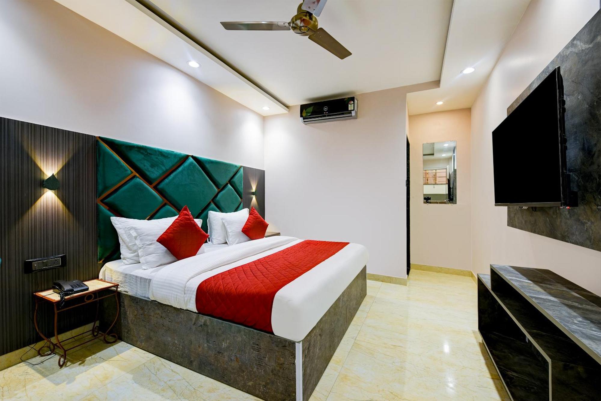 The Pearl Plaza Hotel In City Centre - Near New Delhi Railway Station Nova Deli Exterior foto